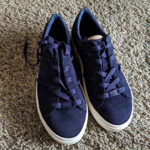 Uggs blue suede shoes